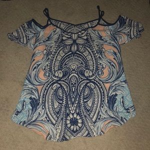 Flowy cold shoulder top